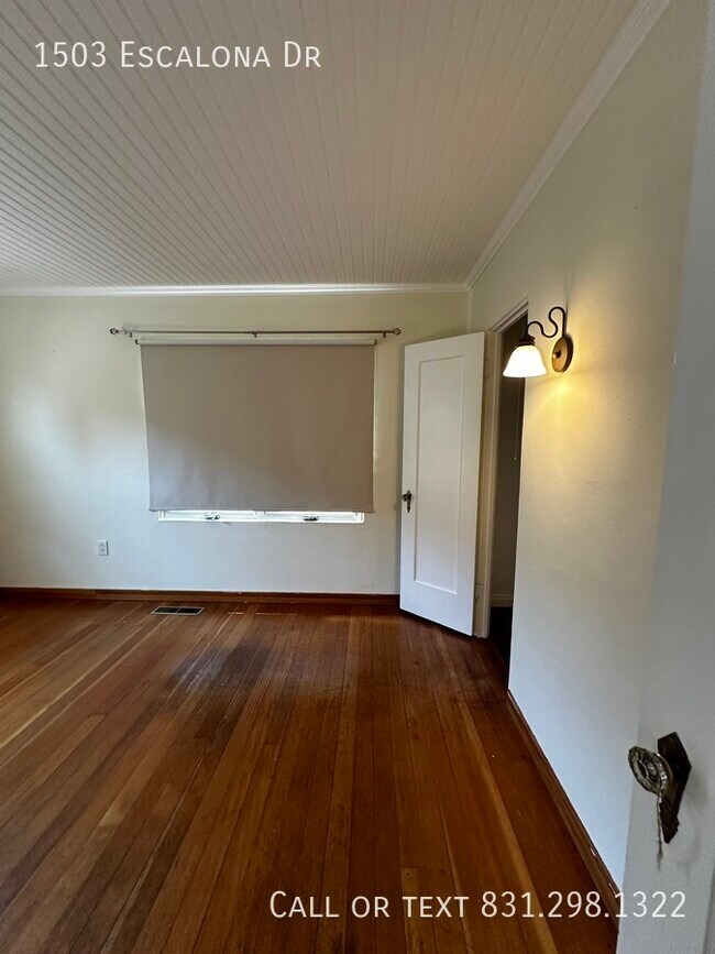 Building Photo - west side charm with garage