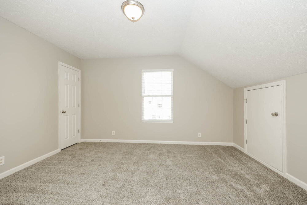 Building Photo - 2726 Apostle Ln