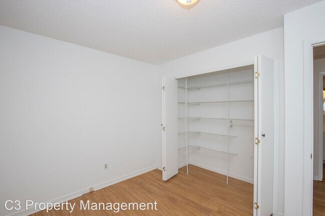 Building Photo - 4 br, 2 bath House - 910 49th Ave Court
