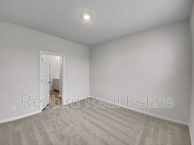 Building Photo - 1651 Manuka Ln