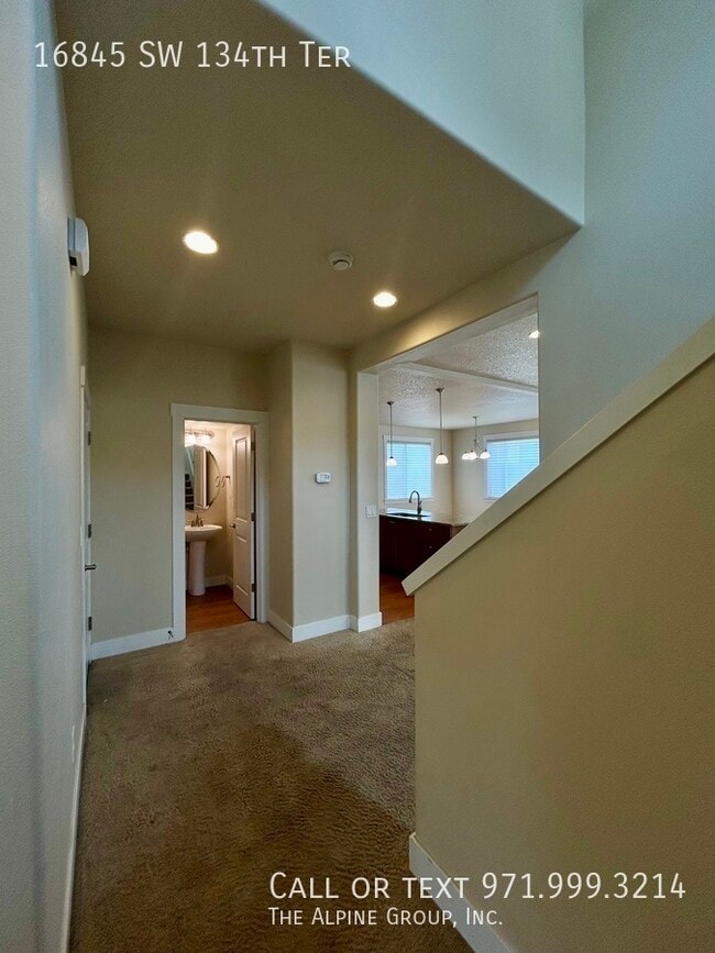 Building Photo - 16845 SW 134th Terrace