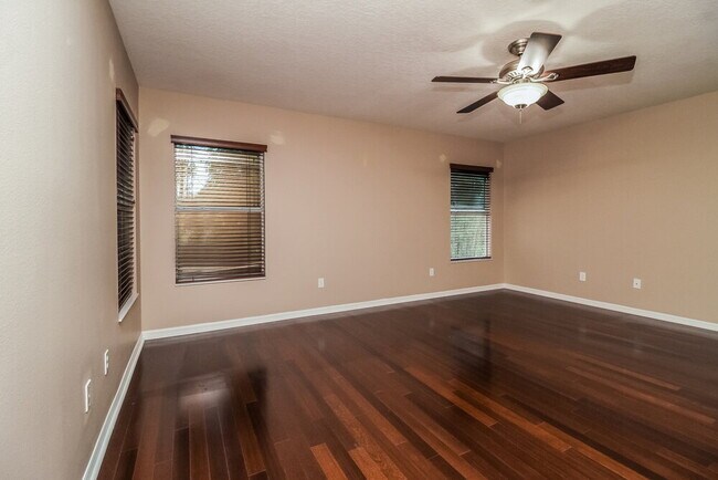 Building Photo - 8770 Atwater Loop