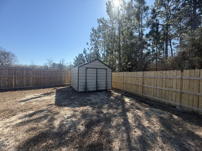 Building Photo - Home for Rent