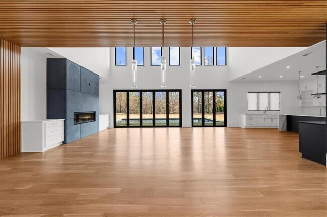 Building Photo - 2386 Trinity Church Rd