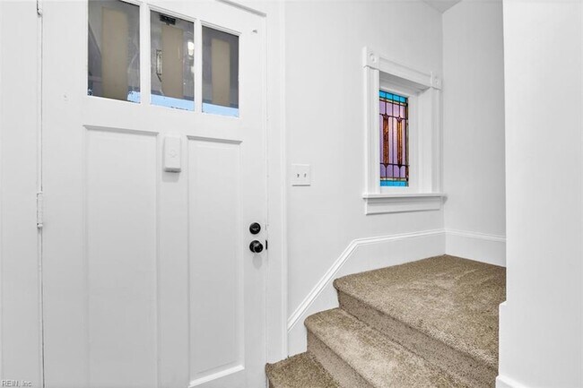 Building Photo - 416 Maryland Ave