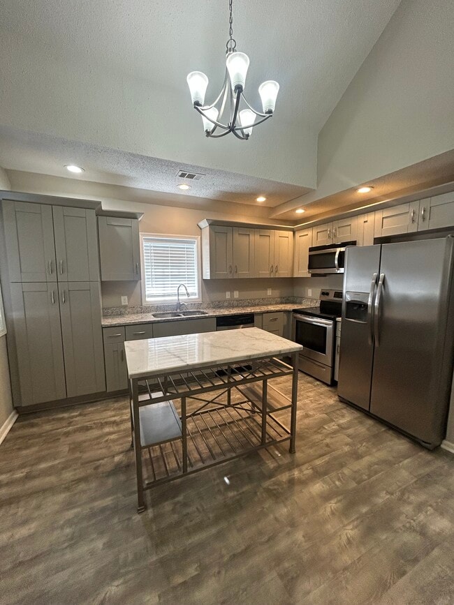 Building Photo - 1107 Smith St SW