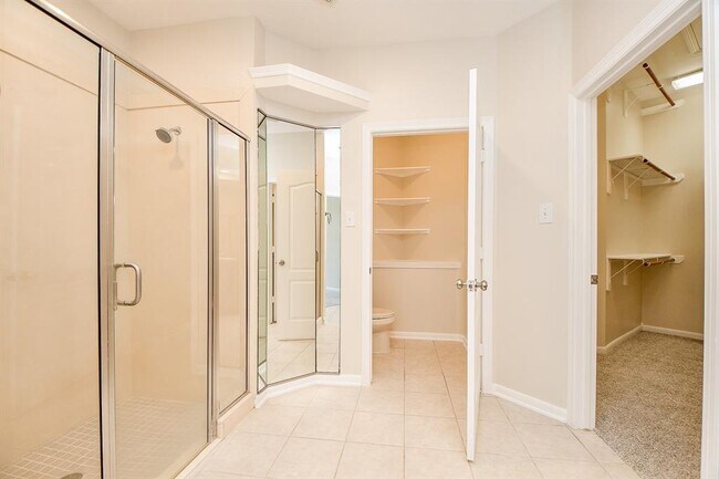 Building Photo - 3306 Silverbrook Ln