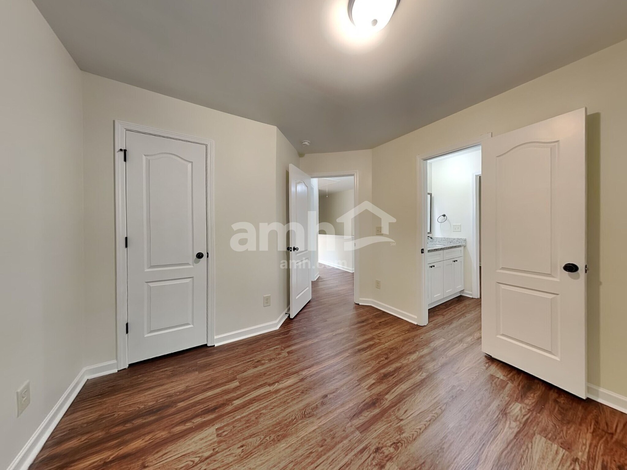 Building Photo - 210 Pebblefield Trce