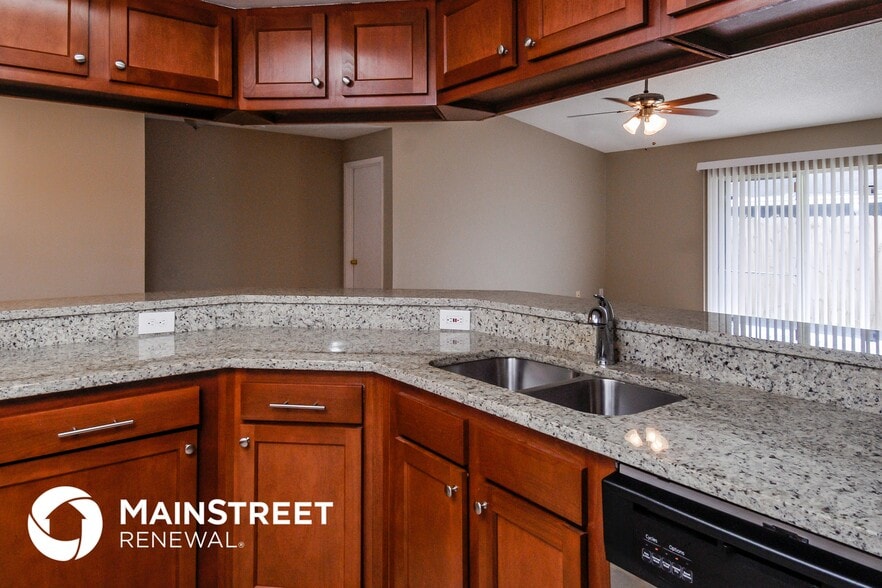 Building Photo - 4739 Whiteway Dr