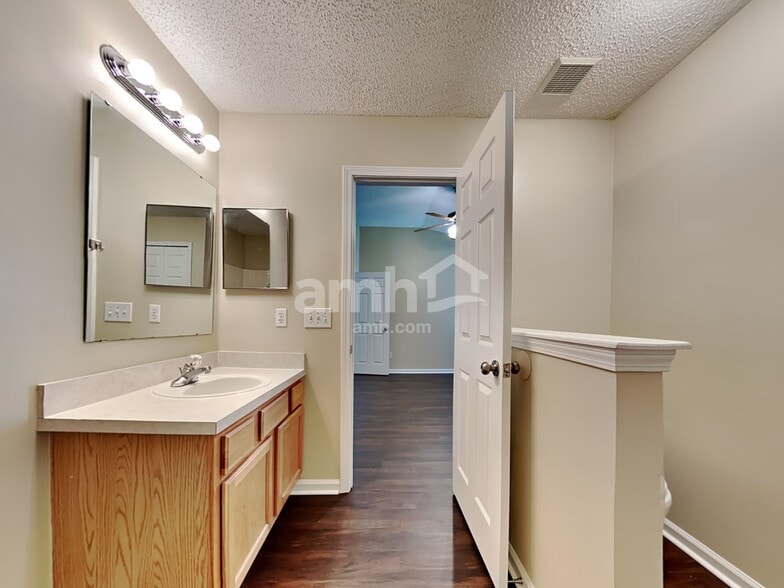 Building Photo - 3264 Talisman Drive