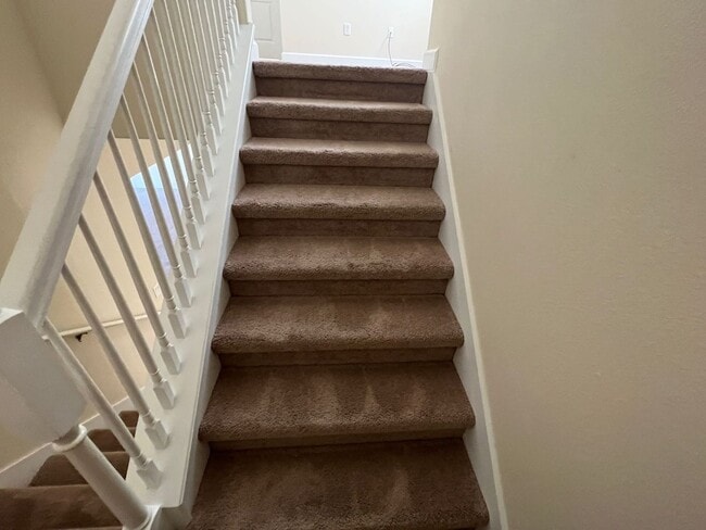 Building Photo - INDEPENDENCE IN WINTER GARDEN 4 BEDROOM RE...