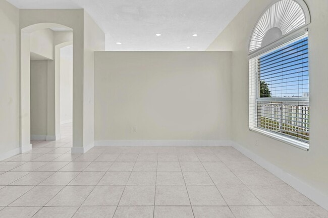 Building Photo - 1688 NW 144th Way