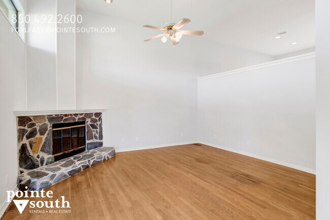 Building Photo - 13414 Valerie Dr