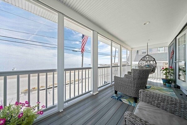 Building Photo - 131 Glades Rd