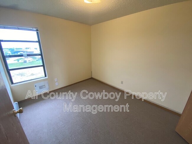 Building Photo - 3338 Joanna Brunner St