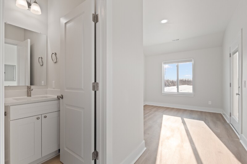 Building Photo - 1215 Corporate Dr