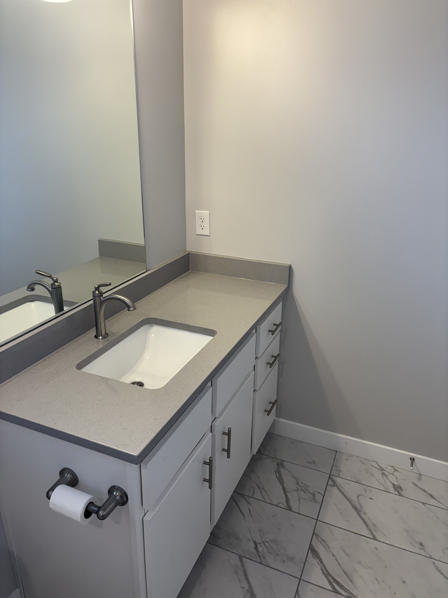 Bathroom 2 - 102 E Fairmont Pl