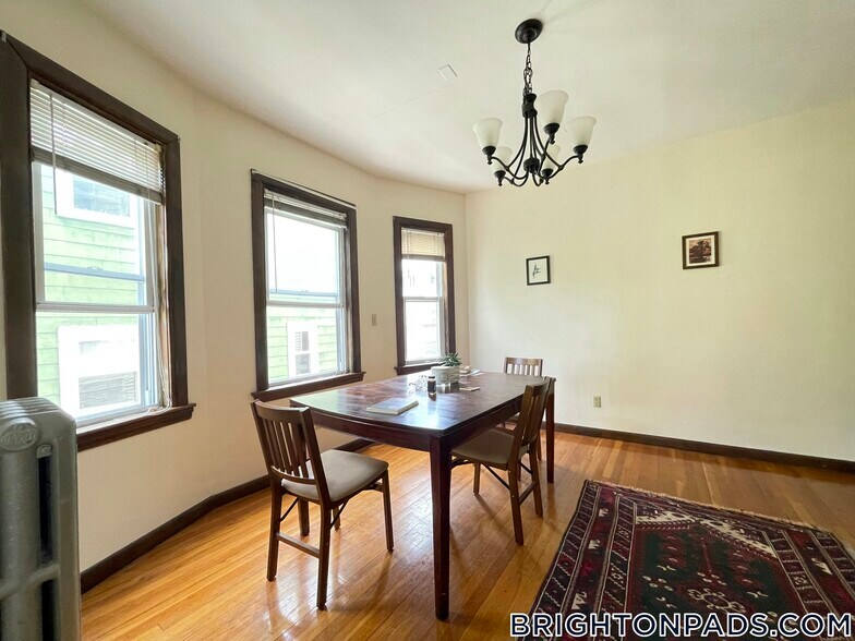 Building Photo - 40 Tremont St
