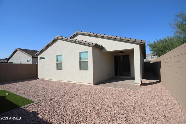 Building Photo - 5719 W Encinas Ln