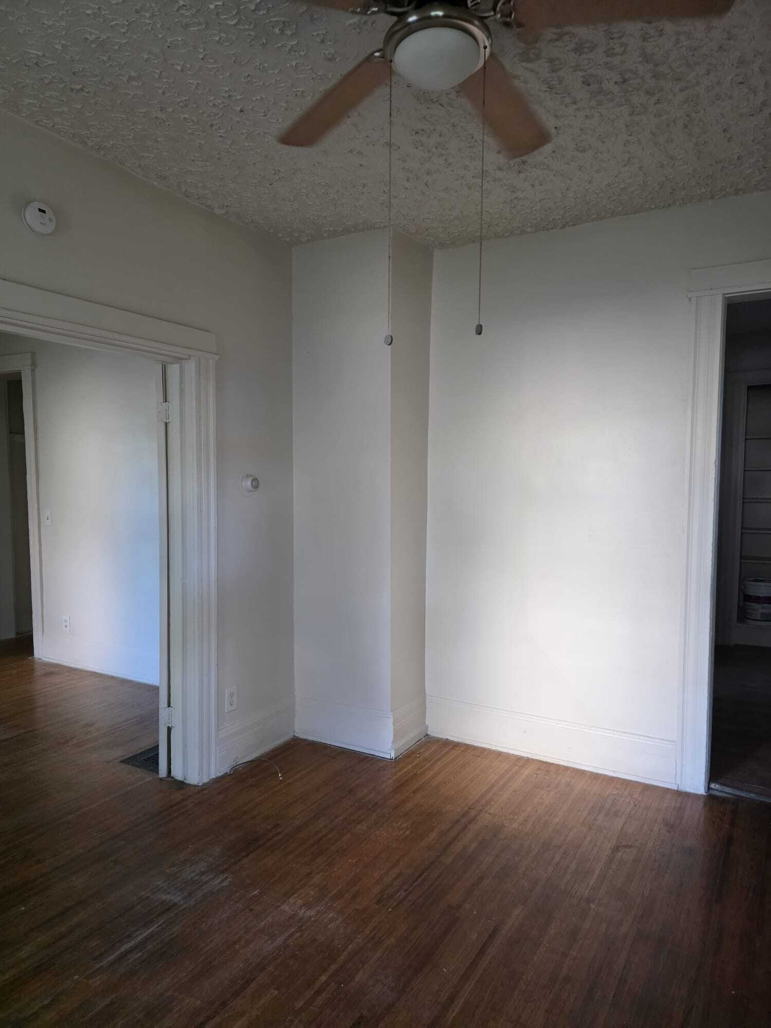 Building Photo - 220 Glenwood Ave