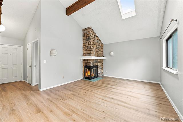 Building Photo - 6242 Willow Ln