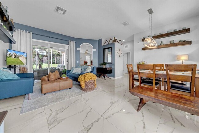 Building Photo - 4455 Gevalia Dr