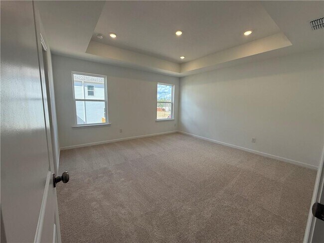 Building Photo - 6103 Wayburn St