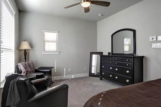 Building Photo - 1310 Palm Canyon Dr