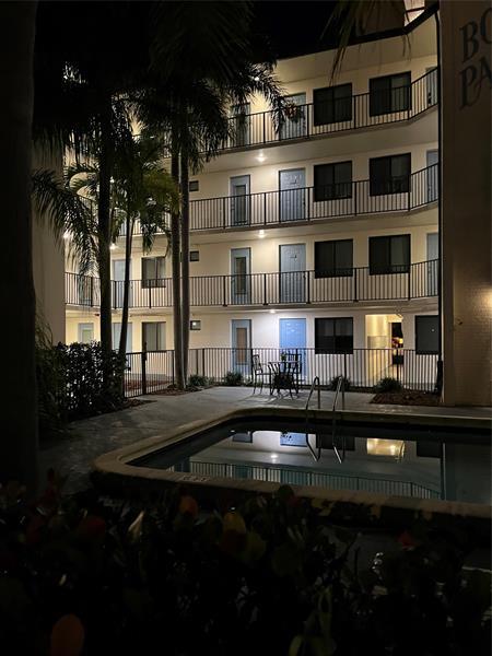 Building Photo - 44 SE 14th St