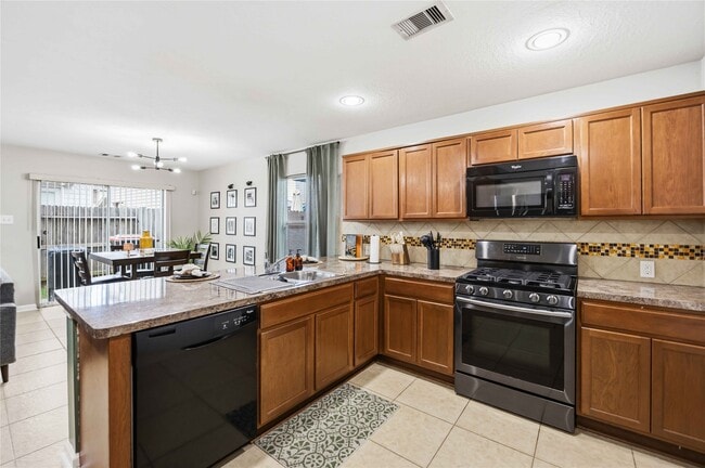 Building Photo - 18933 Porchlight Ct