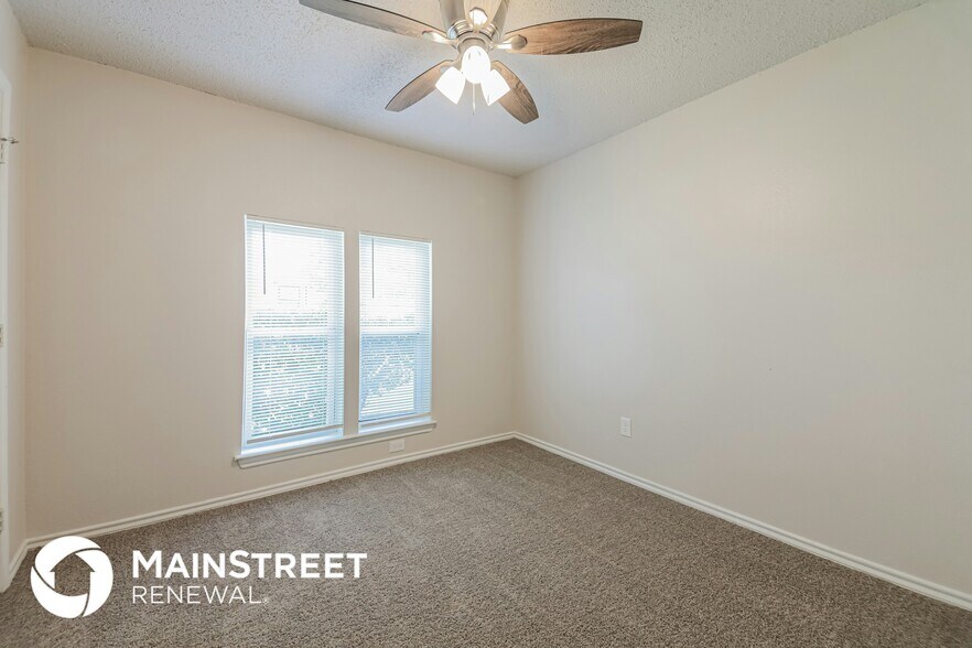 Building Photo - 7310 Ridgeview Dr