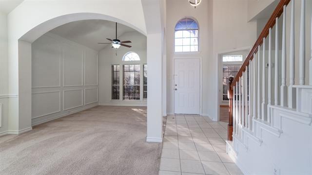 Building Photo - 912 Chestnut Ct