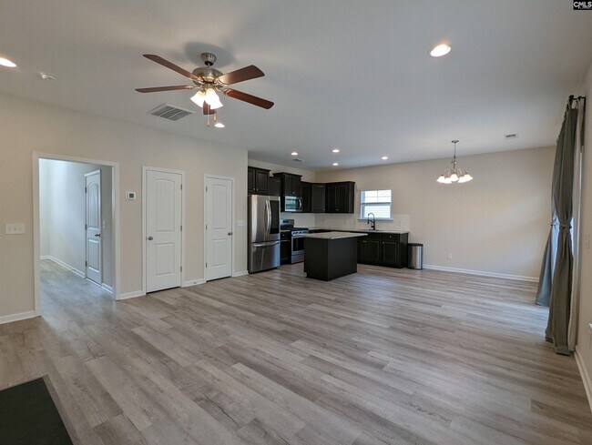 Building Photo - 1033 Colony Creek Ct