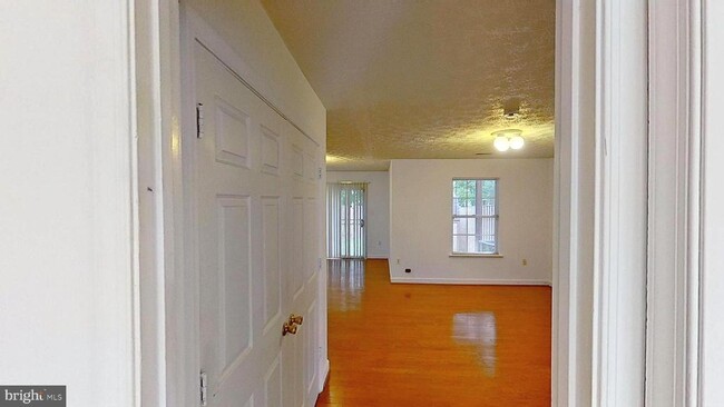 Building Photo - 11920 Calico Woods Dr