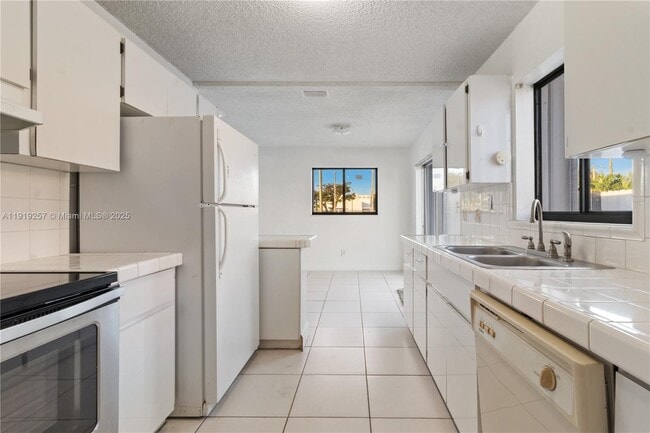 Building Photo - 11630 SW 178th Terrace