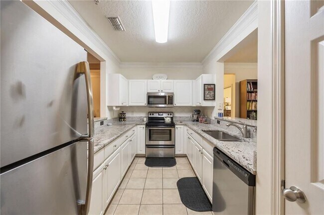 Building Photo - 4007 Westchester Ridge NE