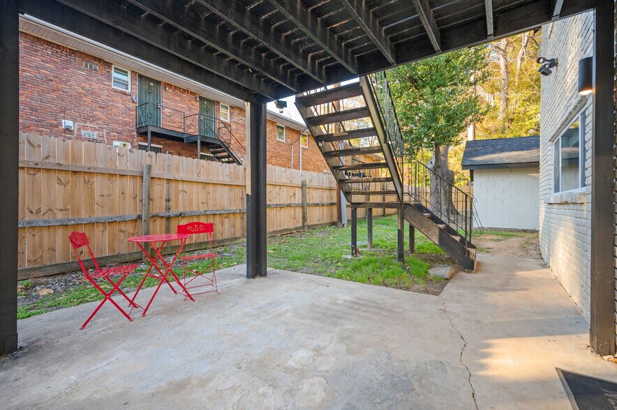 Building Photo - 1591 Harvard Ave
