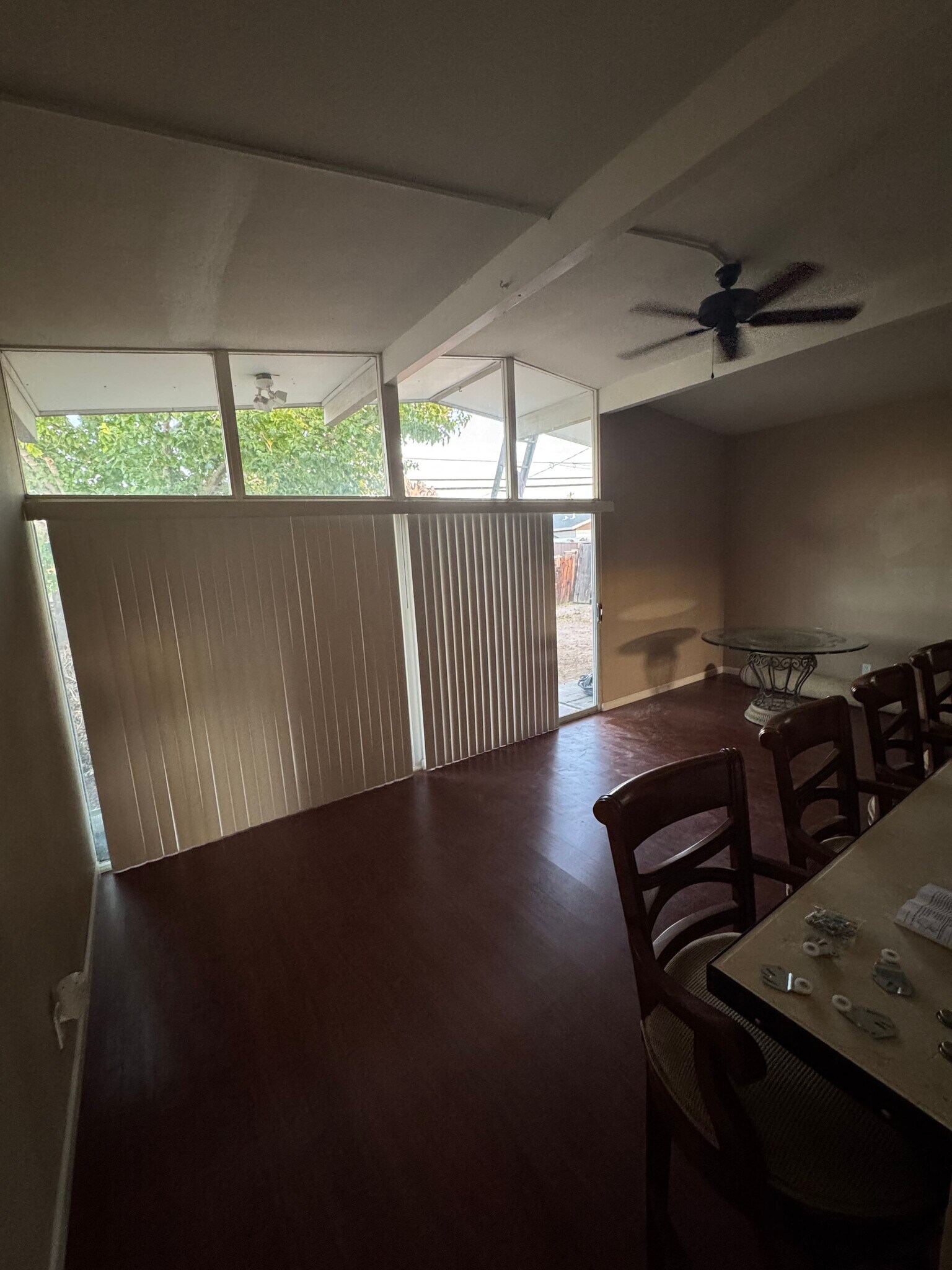 Building Photo - 225 S Wallace Dr