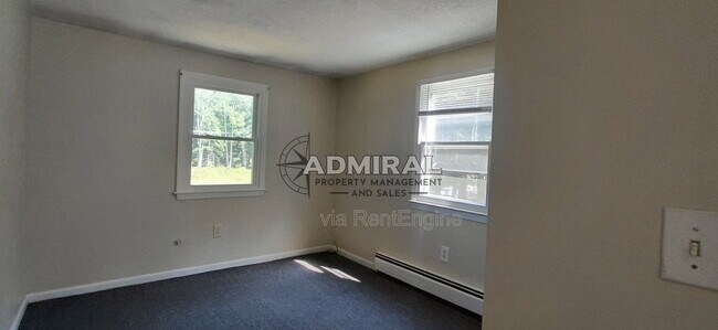 Building Photo - 1203 Suncook Valley Rd
