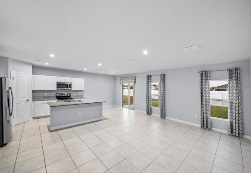 Building Photo - 1207 Tank Trl