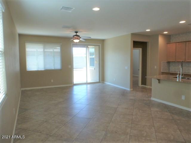 Building Photo - 2057 Kenton Way