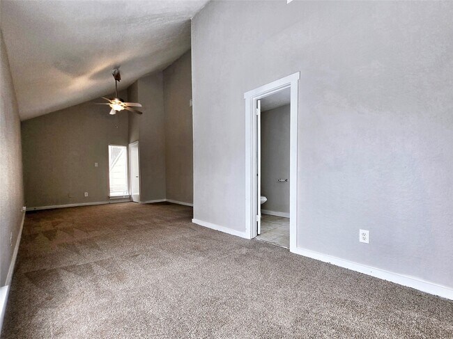 Building Photo - 4429 W Cypress Villas Dr