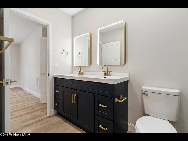 Building Photo - 109 Inlet Ct