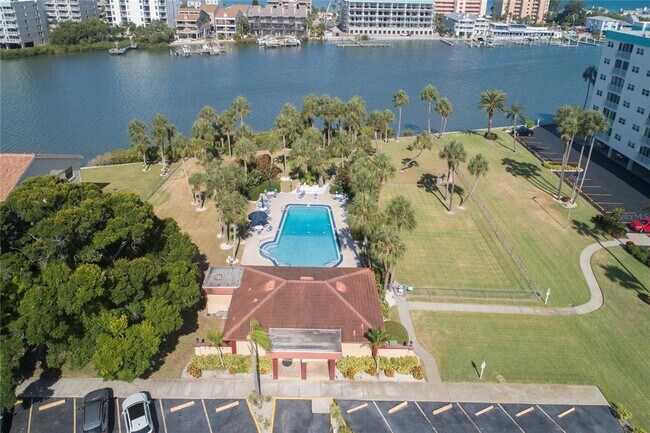 Building Photo - 10216 Regal Dr