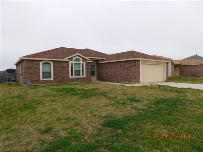 Building Photo - 3202 Rockwall Dr