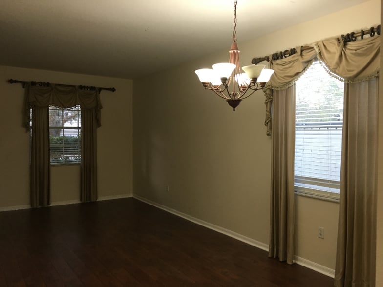 Building Photo - 5522 Lake Leta Blvd