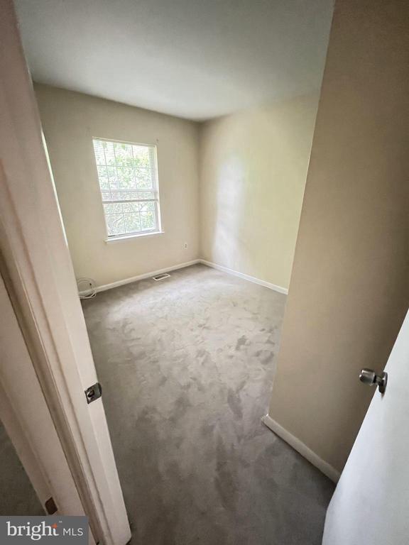 Building Photo - 634 Glynlee Ct