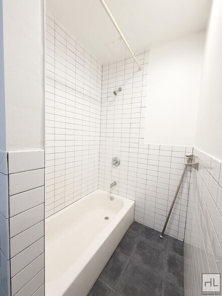 Building Photo - WYCKOFF AVENUE / Bushwick 3-Bed 1-Bath / N...