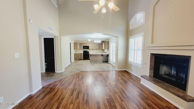 Building Photo - 6329 Franklin Ridge Dr