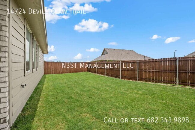 Building Photo - 14724 Devils Claw Trl